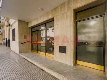 Venta Recoleta Depto 4 amb + Dep Balcón y Patio
