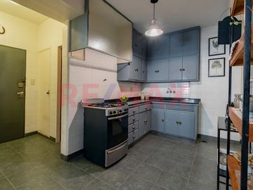 Venta Recoleta Depto 4 amb + Dep Balcón y Patio
