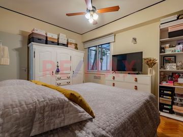 Venta Recoleta Depto 4 amb + Dep Balcón y Patio