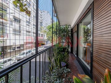 Venta Recoleta Depto 4 amb + Dep Balcón y Patio