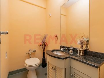 Venta Recoleta Depto 4 amb + Dep Balcón y Patio