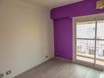 TRIPLEX con TERRAZA-ESP.GUARDACOCHE(BARRIO NORTE)