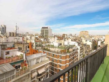 TRIPLEX con TERRAZA-ESP.GUARDACOCHE(BARRIO NORTE)