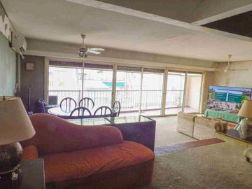 TRIPLEX con TERRAZA-ESP.GUARDACOCHE(BARRIO NORTE)