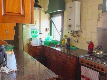 TRIPLEX con TERRAZA-ESP.GUARDACOCHE(BARRIO NORTE)