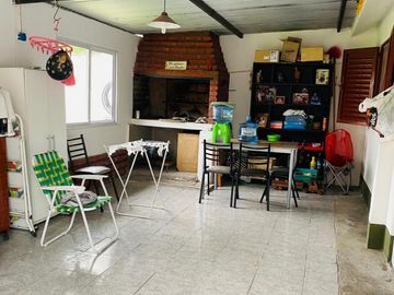Hermosa casa en venta - Zona sur de la ciudad.