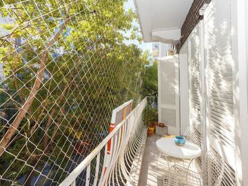 VENTA 4 AMBIENTES BALCON CORRIDO FRENTE COLEGIALES