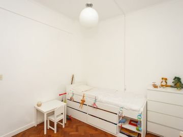 VENTA 4 AMBIENTES BALCON CORRIDO FRENTE COLEGIALES
