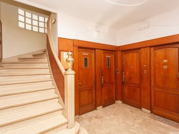VENTA 4 AMBIENTES BALCON CORRIDO FRENTE COLEGIALES