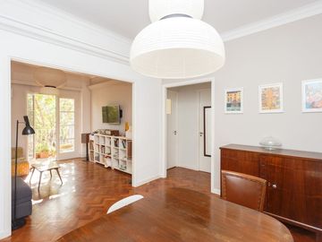 VENTA 4 AMBIENTES BALCON CORRIDO FRENTE COLEGIALES