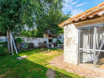 CASA EN VENTA EN OLIVEROS