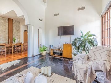 Venta PH 5 ambientes c/ terraza en Chacarita