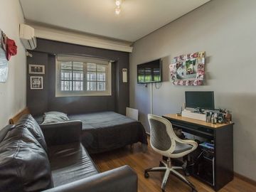 Venta PH 5 ambientes c/ terraza en Chacarita