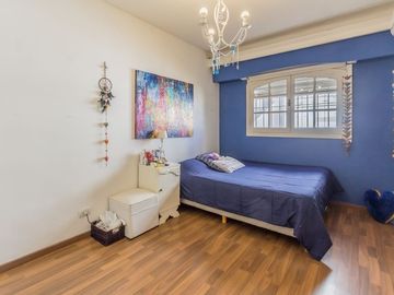 Venta PH 5 ambientes c/ terraza en Chacarita