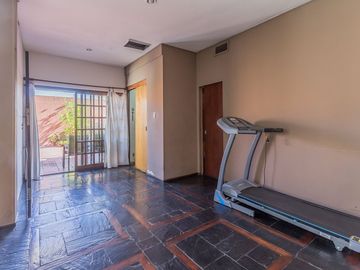 Venta PH 5 ambientes c/ terraza en Chacarita
