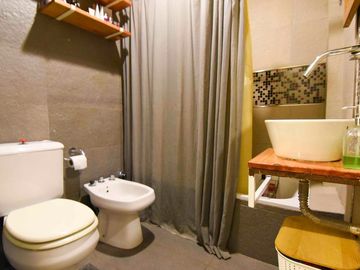 VENTA DE 2 AMBIENTES CON 2 PATIOS