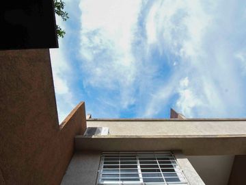 VENTA DE 2 AMBIENTES CON 2 PATIOS