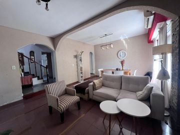 VENTA DUPLEX 4 AMB COCHERA  PALOMAR APTO CREDITO