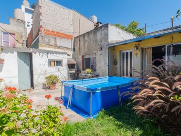 Venta Casa 4 Amb Multifamiliar en Boulogne !!