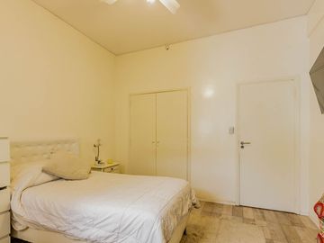 Venta Semipiso 3 Amb. con Dep. y Patio - Palermo