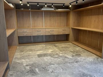 Exclusiva Casa en Venta al Lago Virazon Nordelta