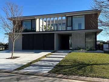 Exclusiva Casa en Venta al Lago Virazon Nordelta