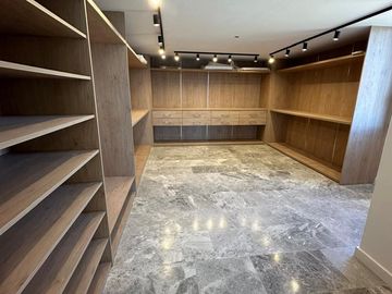 Exclusiva Casa en Venta al Lago Virazon Nordelta