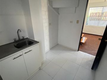 Casa en Venta en pasaje diez 1951