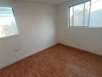 Casa en Venta en pasaje diez 1951