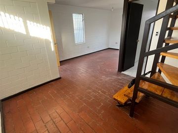 Casa en Venta en pasaje diez 1951