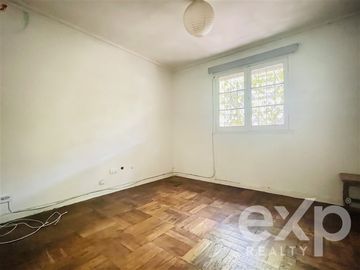 Casa en Venta en Calle Adolfo Arenas