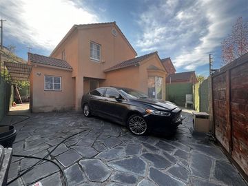 Casa en Venta en Villa La Fuente 1374