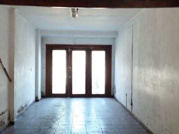 VENTA CASA EN BLOCK COCHERA Y PARQUE
