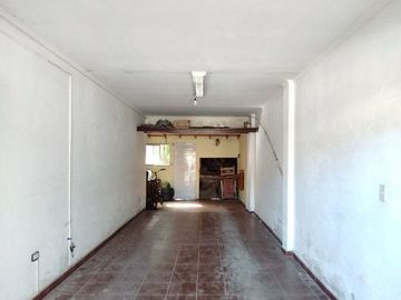 VENTA CASA EN BLOCK COCHERA Y PARQUE