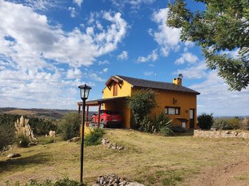 SE VENDE COMPLEJO DE 5 CABAÑAS CON PILETA 1 HECTAR