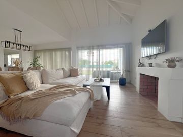 VENTA CASA 4 DORMITORIOS Bo. EL CIPRES CIPOLLETTI