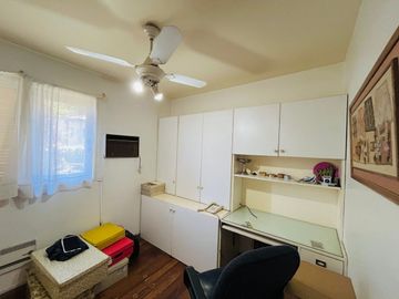 CASA CON PARQUE PILETA EN LOMAS DE SAN ISIDRO
