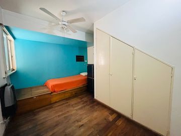 CASA CON PARQUE PILETA EN LOMAS DE SAN ISIDRO