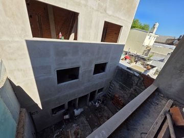 Venta PH 4 amb A Estrenar Patio Jardín Parrilla