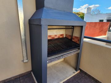Venta PH 4 amb A Estrenar Patio Jardín Parrilla