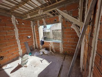 Venta PH 4 amb A Estrenar Patio Jardín Parrilla
