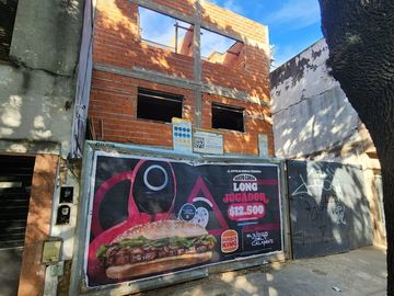 Venta PH 4 amb A Estrenar Patio Jardín Parrilla