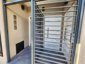 Venta PH 4 amb A Estrenar Patio Jardín Parrilla