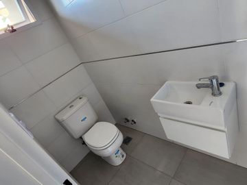 Venta PH 4 amb A Estrenar Patio Jardín Parrilla