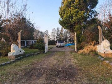 Casa 3 amb venta Barrio Los Ombúes Fcio Varela