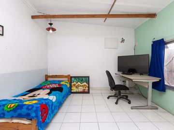 Venta PH 2 ambientes en Villa Libertad. Permuta