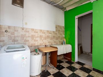 Venta PH 2 ambientes en Villa Libertad. Permuta