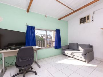 Venta PH 2 ambientes en Villa Libertad. Permuta