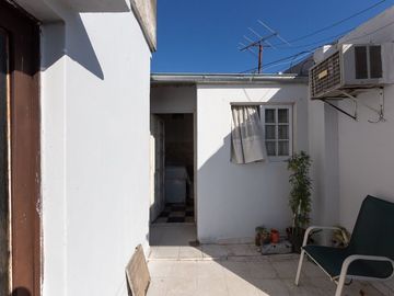 Venta PH 2 ambientes en Villa Libertad. Permuta