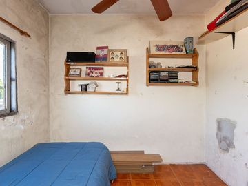 Venta PH 4 ambientes en Villa Libertad. Permuta